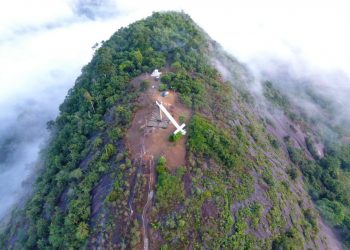 Temporal destrói ponto turístico em Vila Valério