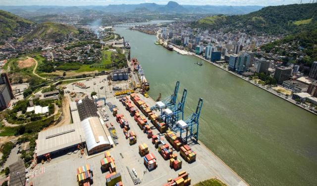 Porto de Vitória abre processo seletivo com salário de até R$ 18 mil – Rede OC