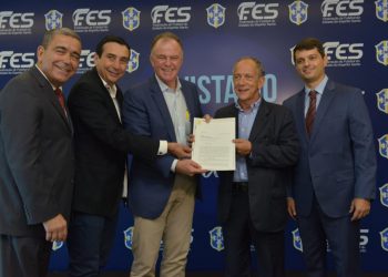 Governador participa da posse de diretoria da Federação de Futebol do Espírito Santo