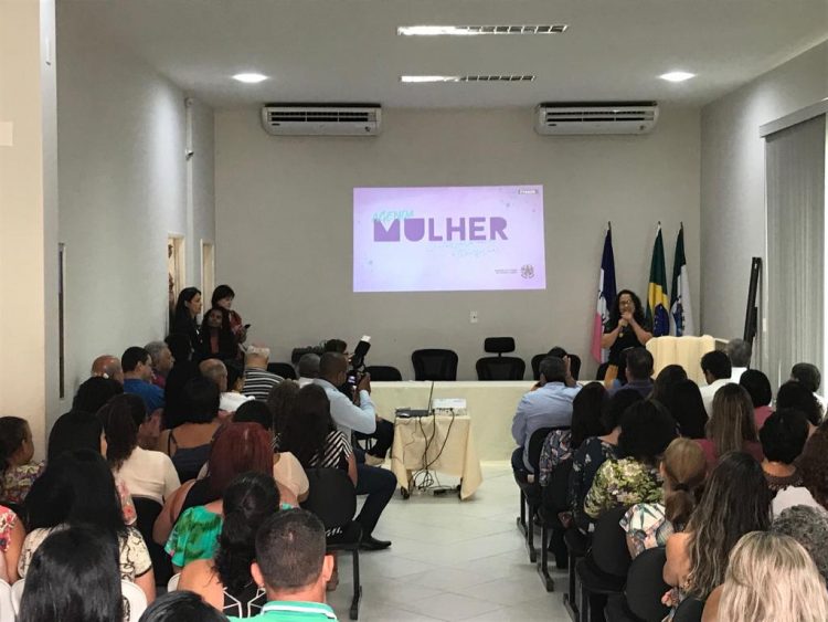 Jaqueline Moraes realiza roda de conversa sobre Agenda Mulher em Vila Valério