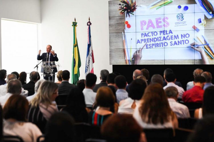 Governo faz repactuação do Paes e adesão atinge 100% dos municípios capixabas
