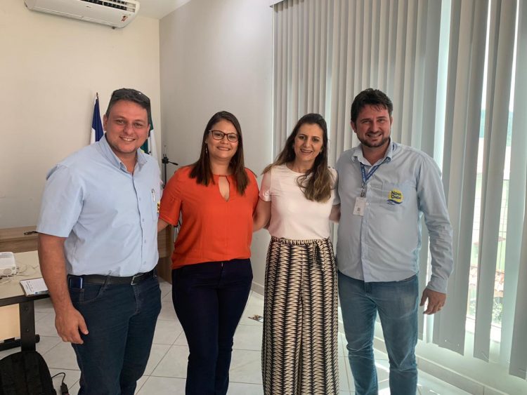 Cresol realiza café empresarial em Vila Valério