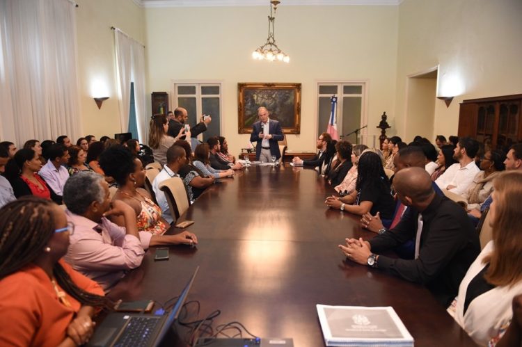 Governo do Estado lança Programa de Qualificação e Comissão de Estudos afro-brasileiros