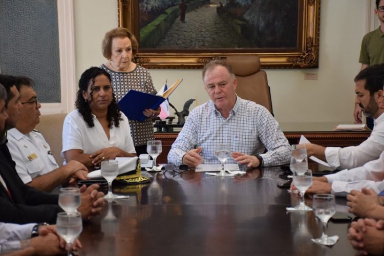 Governador assina Projeto de Lei que estabelece diretrizes para Educação de Tempo Integral