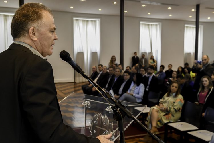 Empreendedorismo feminino e bancarização da parcela negra são temas do Circuito de Palestras Banestes