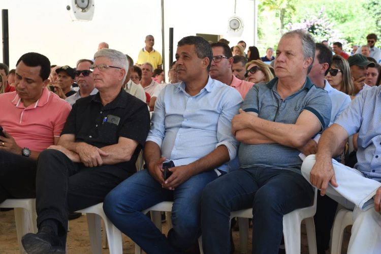 Governador autoriza reinício das obras na Rodovia ES-475 entre Castelo e Vargem Alta