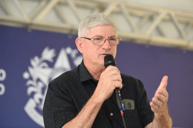 Governador autoriza reinício das obras na Rodovia ES-475 entre Castelo e Vargem Alta