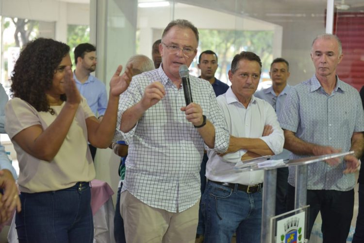 Governo dá início às obras de pavimentação e drenagem em Nova Venécia