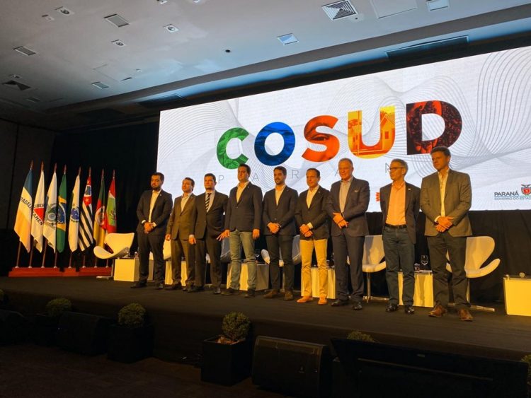 Governador Casagrande participa do sexto encontro do Cosud, no Paraná