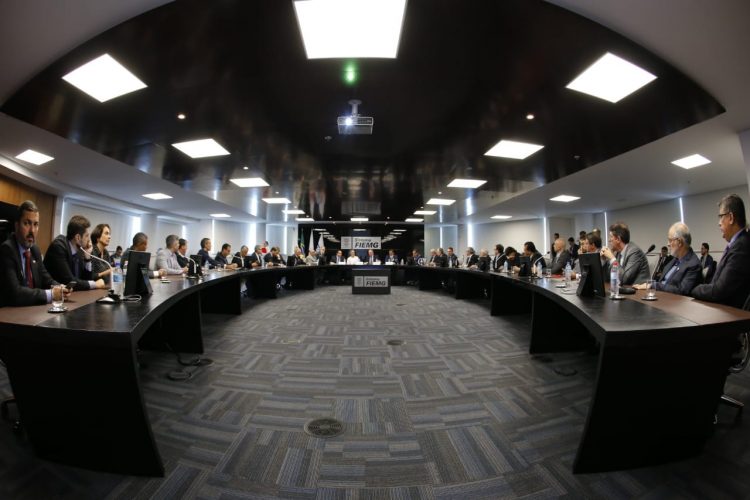 Espírito Santo e Minas Gerais lançam plano estratégico de desenvolvimento econômico