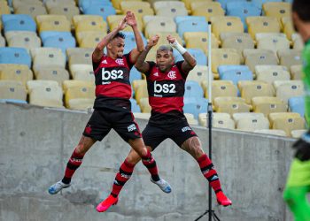 Gabigol brilha, Michael marca e Flamengo goleia a Cabofriense na Taça Rio