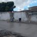 Seguem obras de construção de quadra esportiva em escola de São Mateus