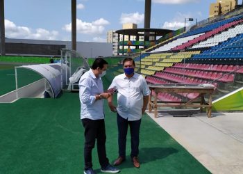 Sesport realiza vistoria nas obras do Estádio Estadual Kleber Andrade