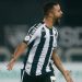 Botafogo de Lazaroni mostra novas facetas e dá fim à sequência negativa