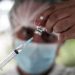 Brasil consegue vacinar 60 milhões por mês contra covid-19; só falta a vacina, diz fundador da Anvisa