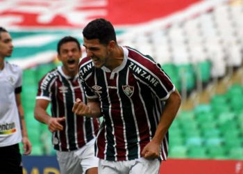 Com gol de Nino, Fluminense leva a melhor no Clássico Vovô e elimina Botafogo das semis do Carioca