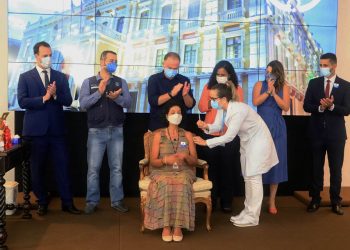 Estado inicia vacinação contra a Covid-19 de profissionais dos sistemas prisional e socioeducativo