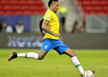 Éder Militão comemora primeiro gol pela seleção brasileira: ‘Sonho de criança’