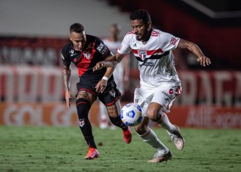 Chance de eliminação faz São Paulo planejar a utilização do time titular contra o 4 de Julho