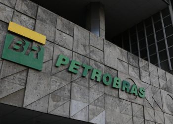 Petrobras anuncia R$ 10 milhões para programas culturais