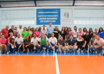 Sesport completa 17 anos com solenidade e palestra para servidores