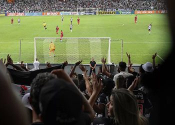 Atlético-MG precisa arrecadar R$ 2 milhões por jogo para atingir meta orçamentária de bilheteria