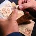 Menos da metade dos reajustes salariais em agosto ficou abaixo do INPC