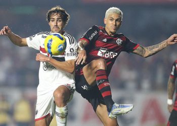 Flamengo e São Paulo decidem vaga na final