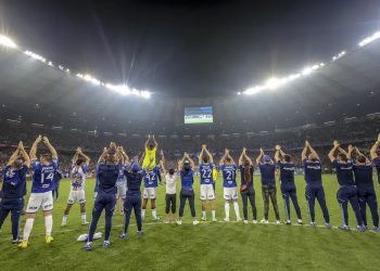 Cruzeiro atingirá 32 jogos na liderança, superando sequências de títulos históricos na Série A