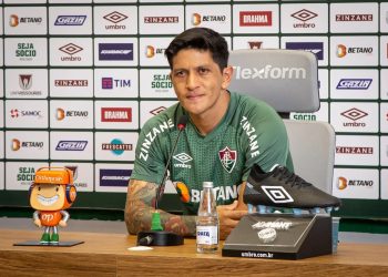 Cano fala sobre proposta de renovação do Fluminense: “Espero ficar aqui muito tempo”