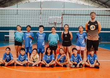 Sesport abre inscrições para aulas gratuitas de futsal e vôlei