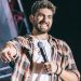 Gustavo Mioto abre festa do Aniversário de Vitória em Camburi nesta quarta-feira