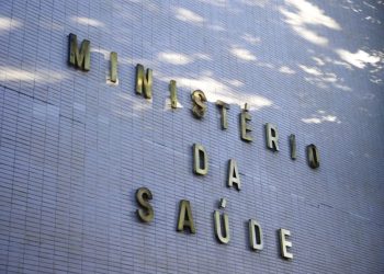 Saúde lança assistente virtual para tirar dúvidas sobre vacinas
