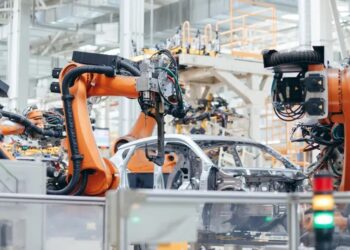 Produção de veículos no Brasil cresce 2,4% e alcança 225,8 mil unidades em abril