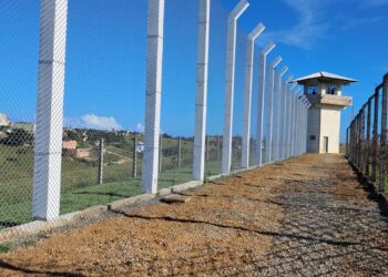 Alambrados produzidos em Xuri fortalecem segurança nas unidades prisionais do Estado