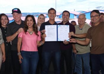 Governador entrega obras e anuncia novos investimentos em São Gabriel da Palha