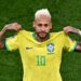 Neymar fará exame para voltar a campo semana que vem, diz Ancelotti
